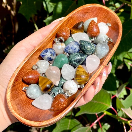 Dijes gotitas de cuarzo