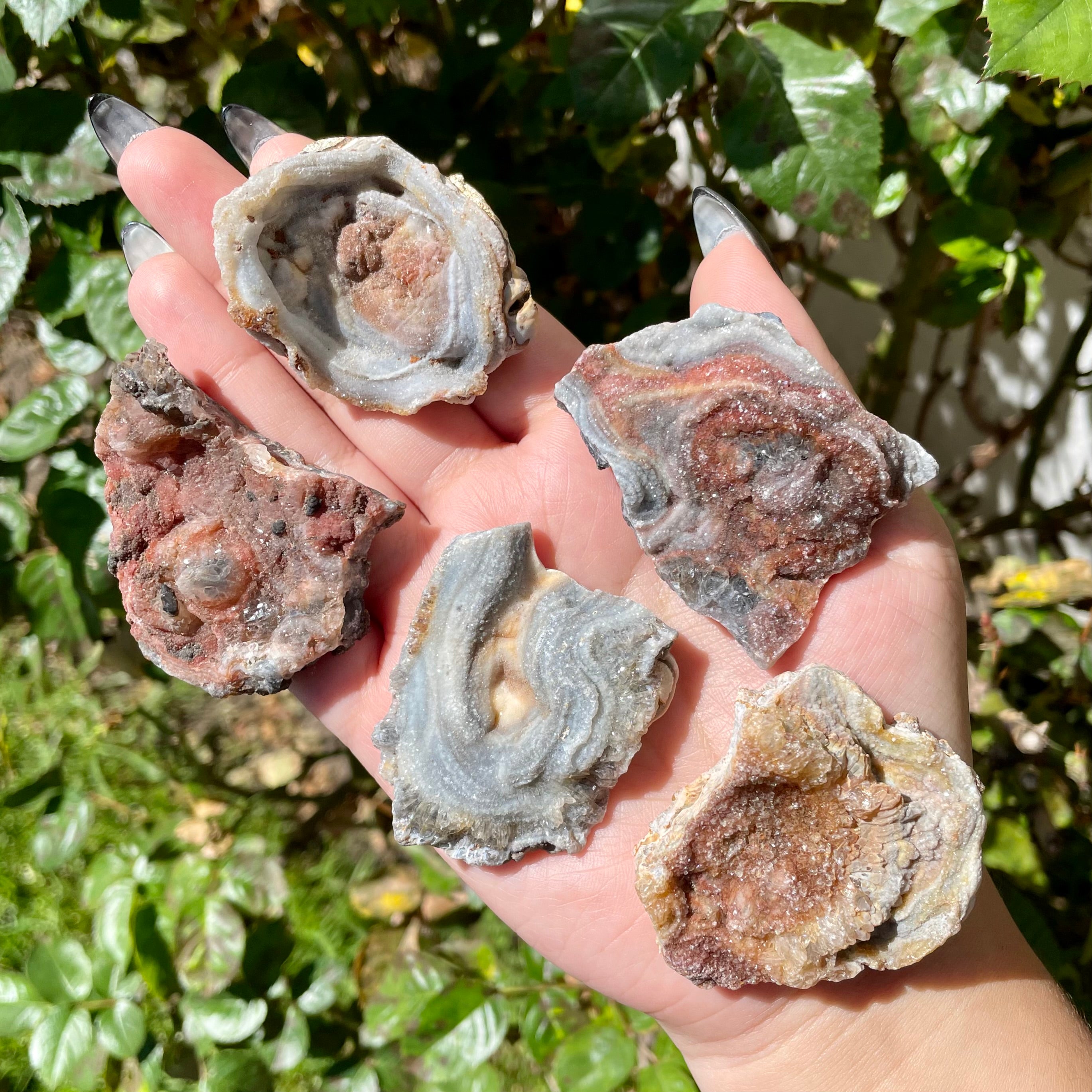 Calcedonia en bruto - pedacitos de nebulosa